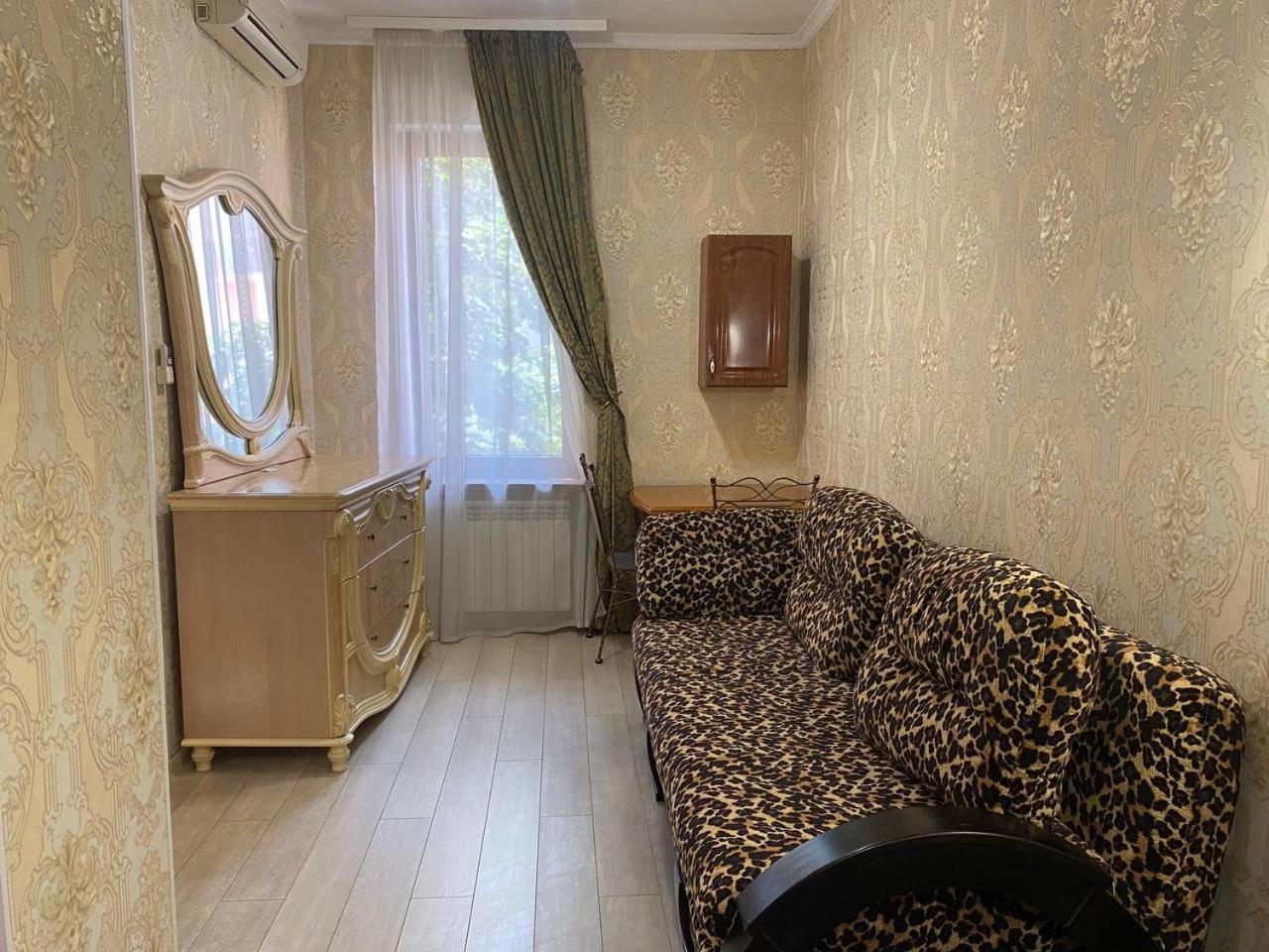 Valencia Hotel Odessa Buitenkant foto