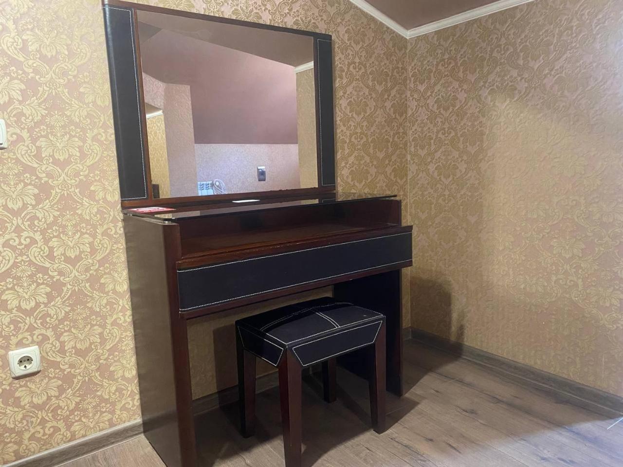 Valencia Hotel Odessa Buitenkant foto