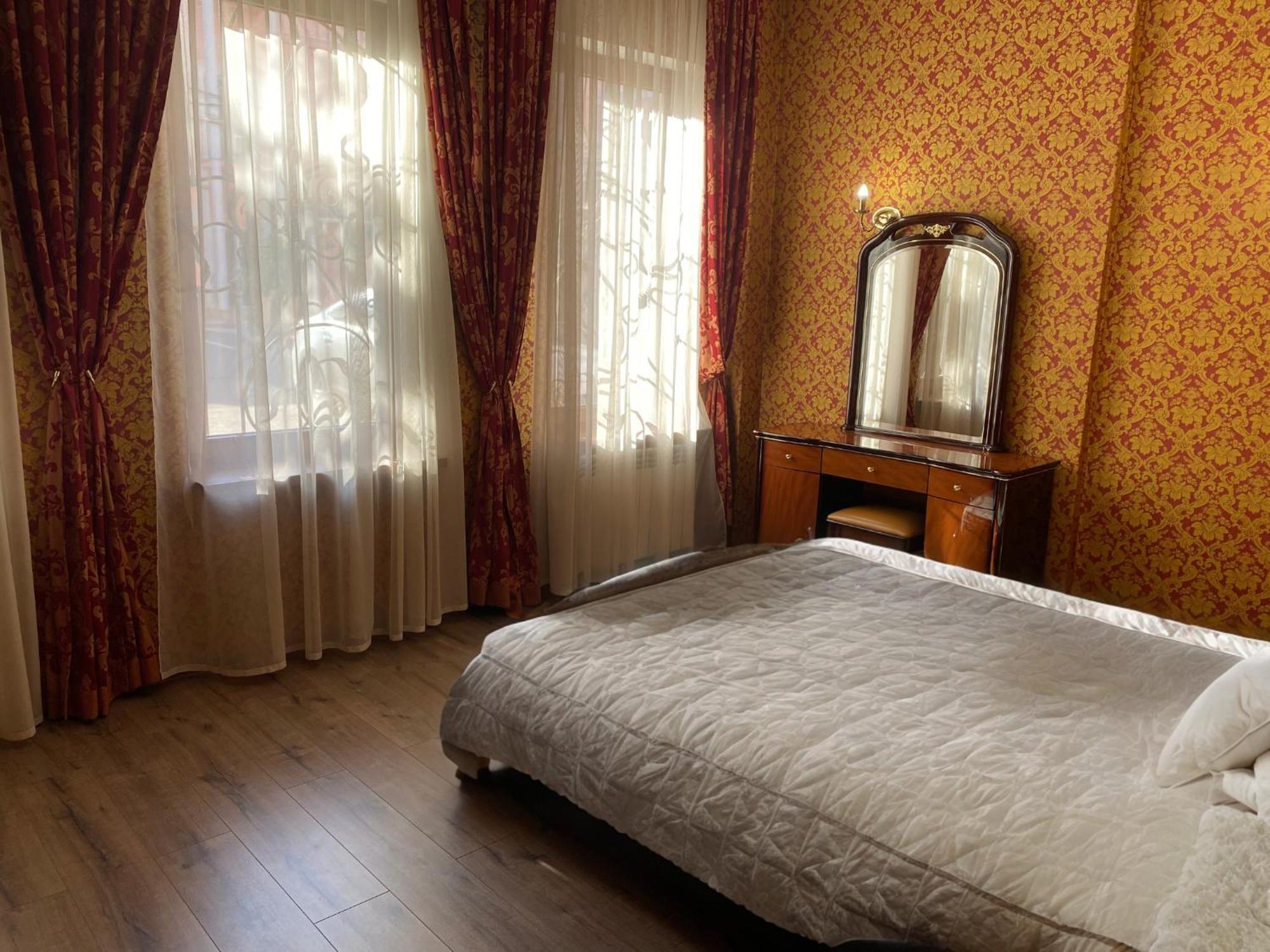 Valencia Hotel Odessa Buitenkant foto